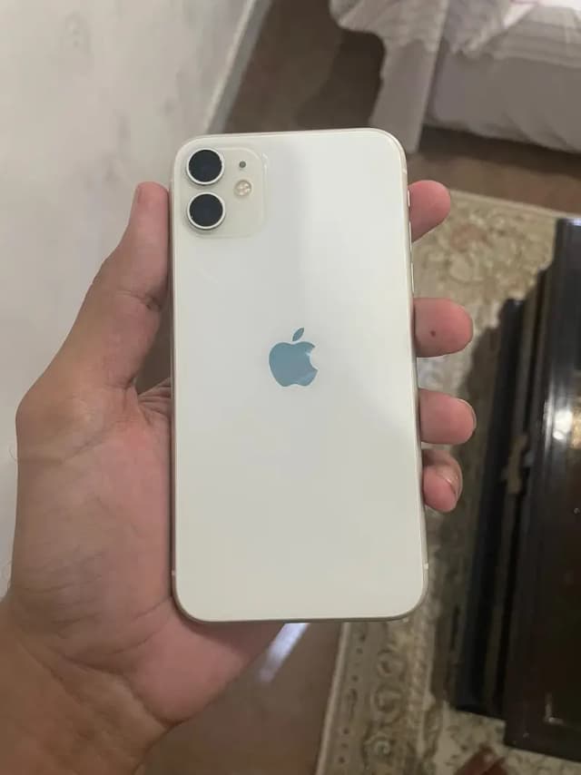 Apple iPhone 11