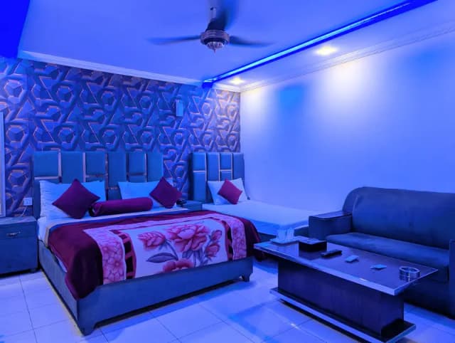 deluxe room | guest room | guest house | rooms available for rent