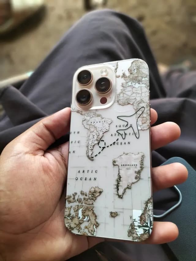 Apple iPhone 16 Pro