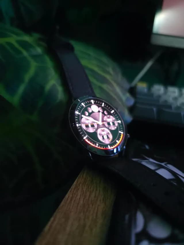 Zero Crown Amoled Smartwatch