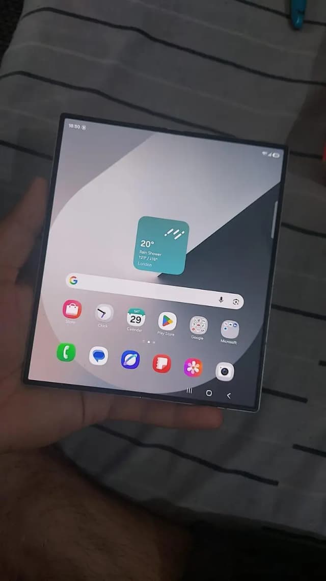 Samsung Mobile Z Fold 6