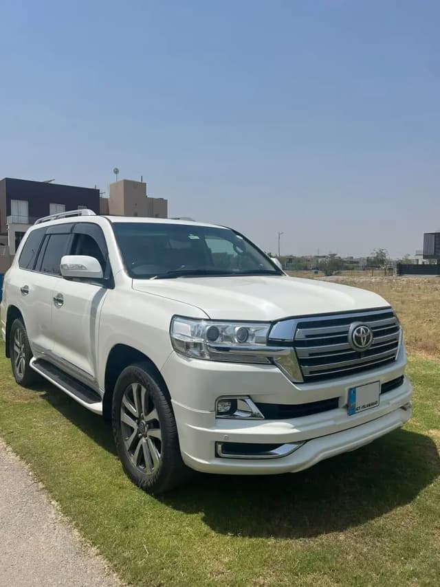 Toyota Land Cruiser ZX 2010
