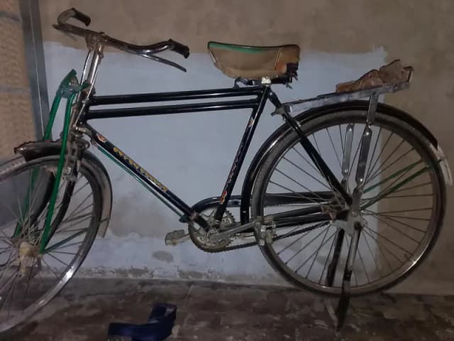 Sohrab cycle in new condition 1 year used  all parts original