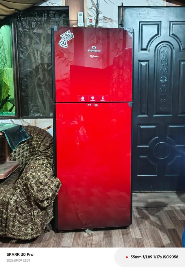 dawlance fridge large size condition 10 by 10