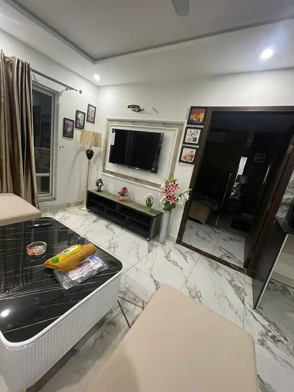 1 BEDROOM FURNISHED APARTMENT IS AVAILABLE FOR RENT IN BAHRIA TOWN LAHORE