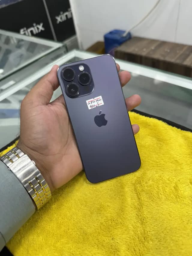 iPhone 14 Pro Max