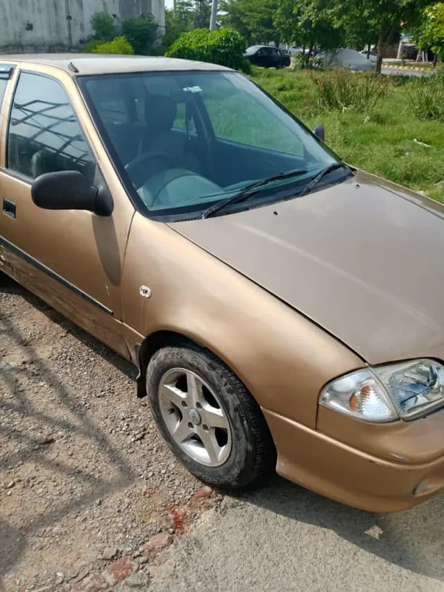 Suzuki Cultus VXR 2002 Golden Chill AC Alloy Rims Mehran Carborator
