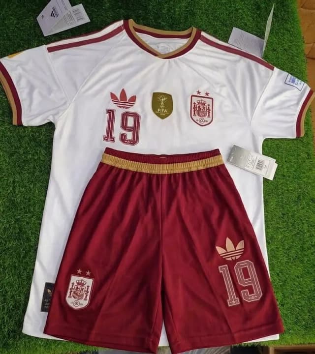Spain away kit. Delievry all over the world. Insta page @playfit_pkk