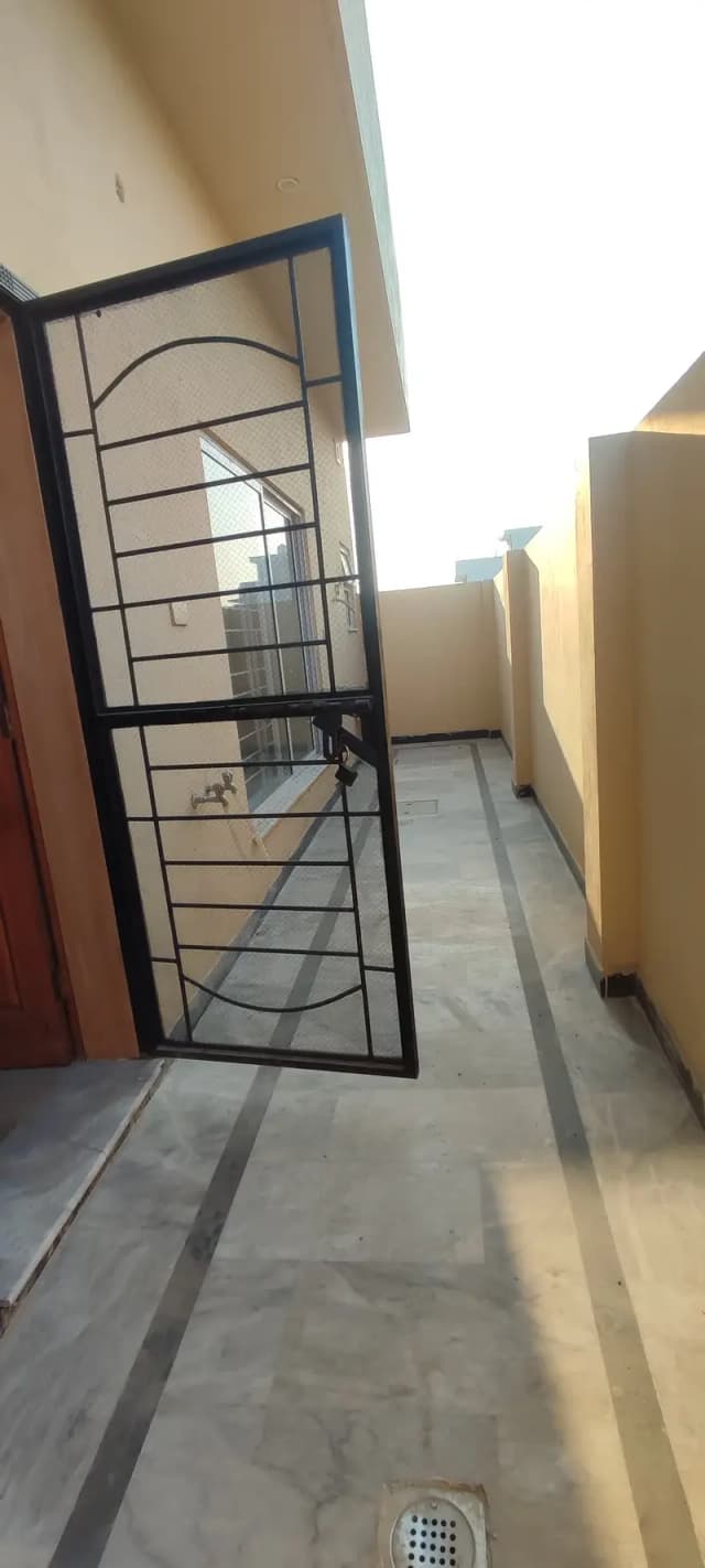 C-17 7 Marla Single Storey House Is Available For Sale