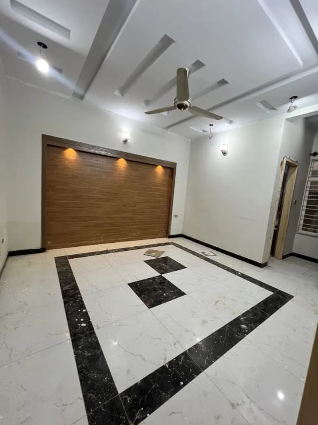 35*70 Ground Portion Available For Rent In G-13 Islamabad