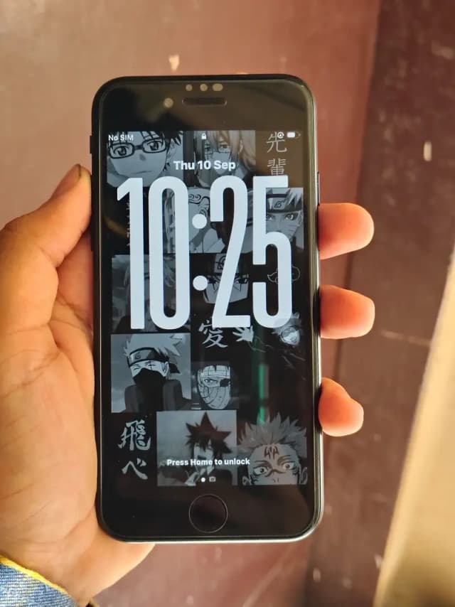 I Phone SE 3 2022 64GB Non PTA JV Good Condition.