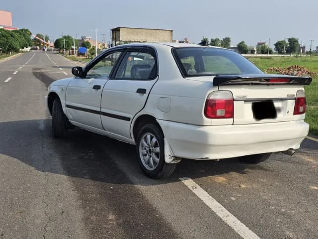 Suzuki Baleno 2000