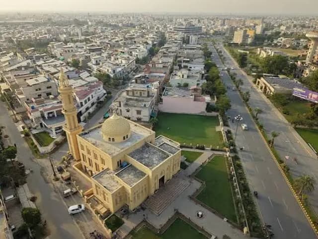 a Residential Plot For Sale Prime Location | Crystal Extension Block, Park View City Lahore