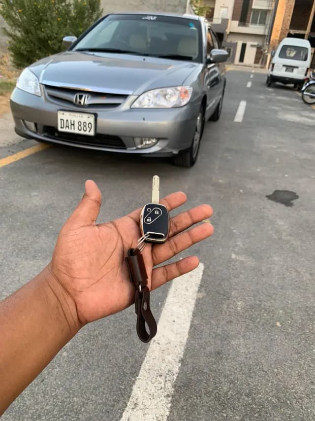 Honda Civic Oriel 2005