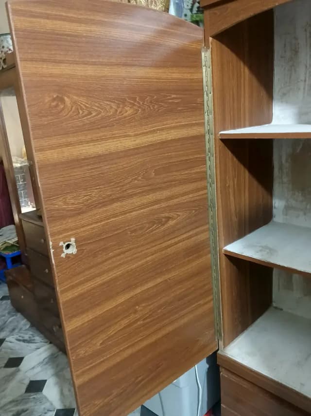 2 Door Almaari