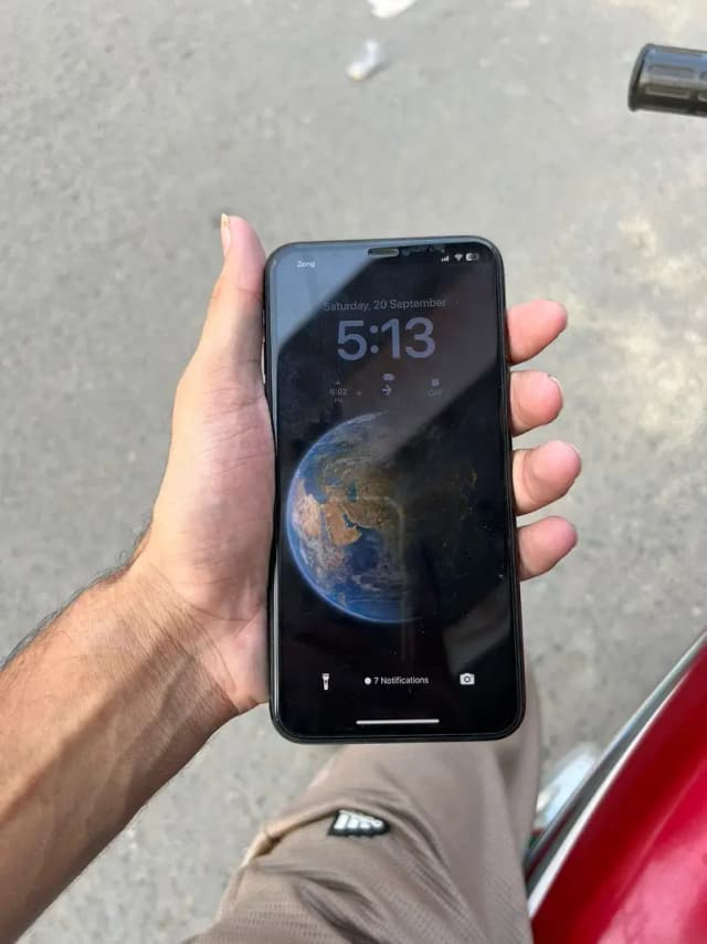 I PHONE 11PRO MAX PTA 256