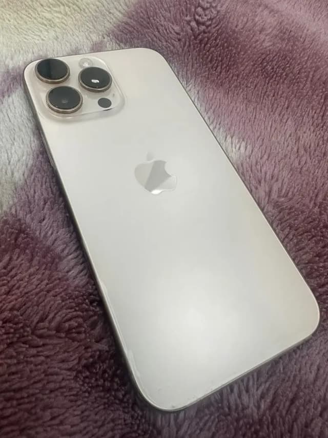 iPhone 16 Pro Max 256GB SIM Locked Desert Titanium 89% Battery 10/10