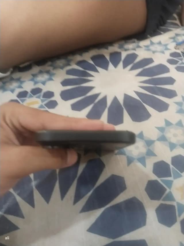 Apple iPhone 15