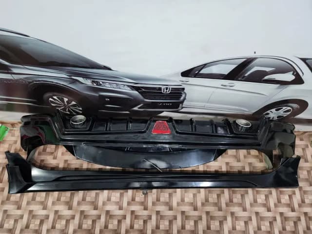 Honda Civic. bampr   suprot kit makaml