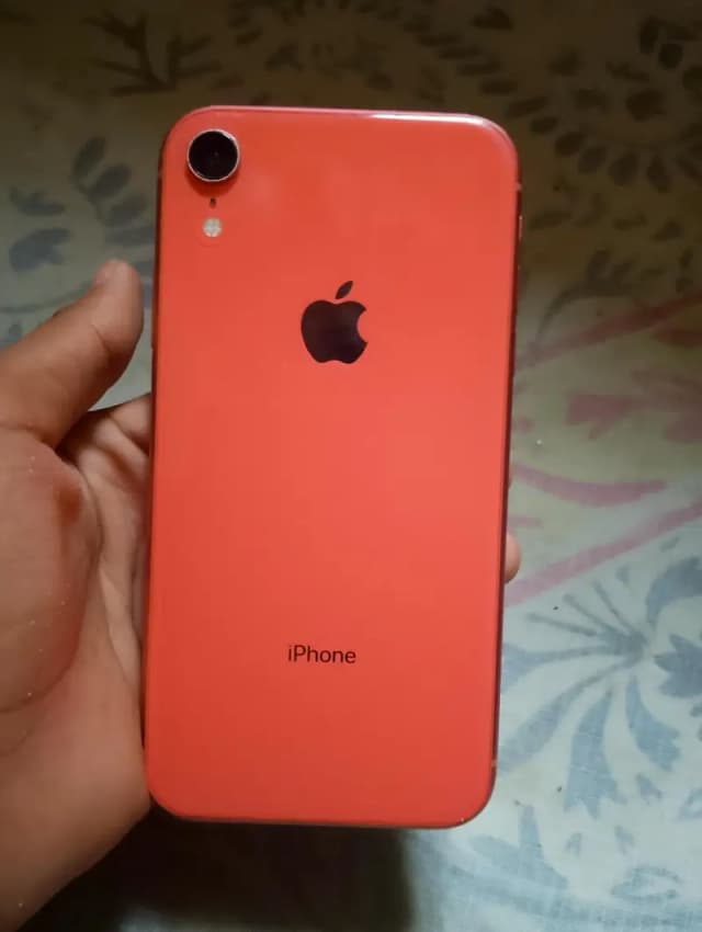 Apple iPhone XR