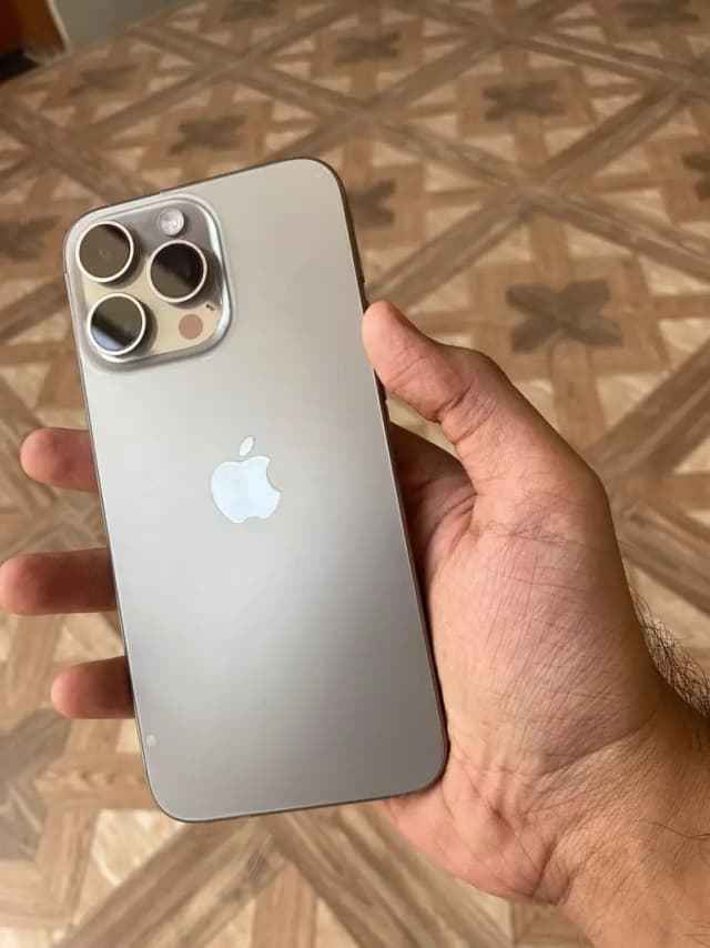 Apple iPhone 15 Pro Max
