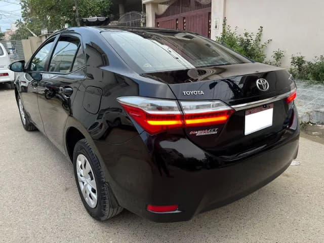 Toyota Corolla Gli auto 2017-18