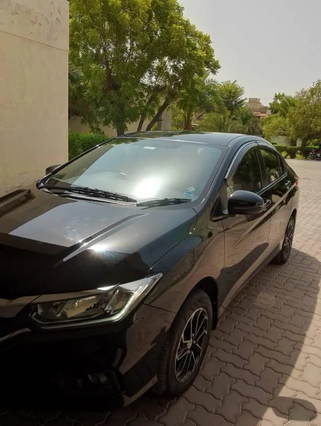 Honda City 1.2 IVTEC 2025