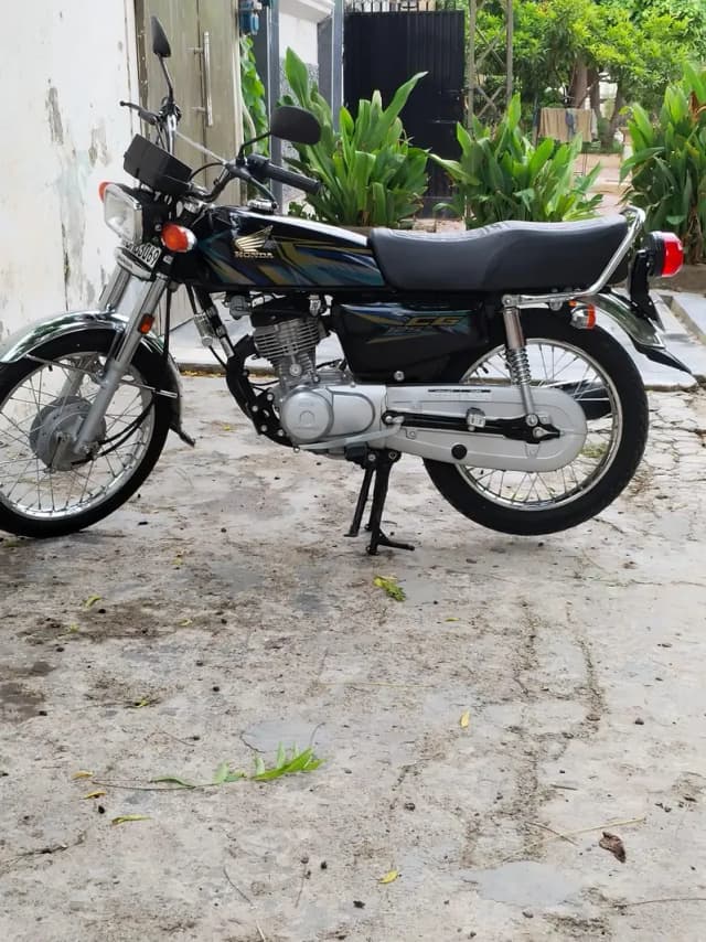2800 Chali ha bike full jenvine