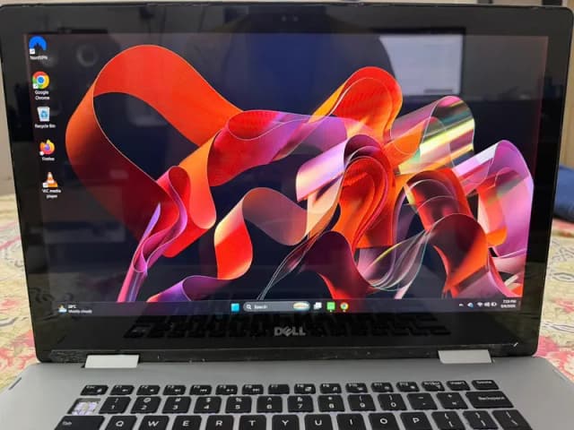 Dell Inspiron laptop 2 in 1 touch screen