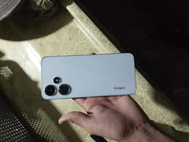 Infinix Hot 30 Play