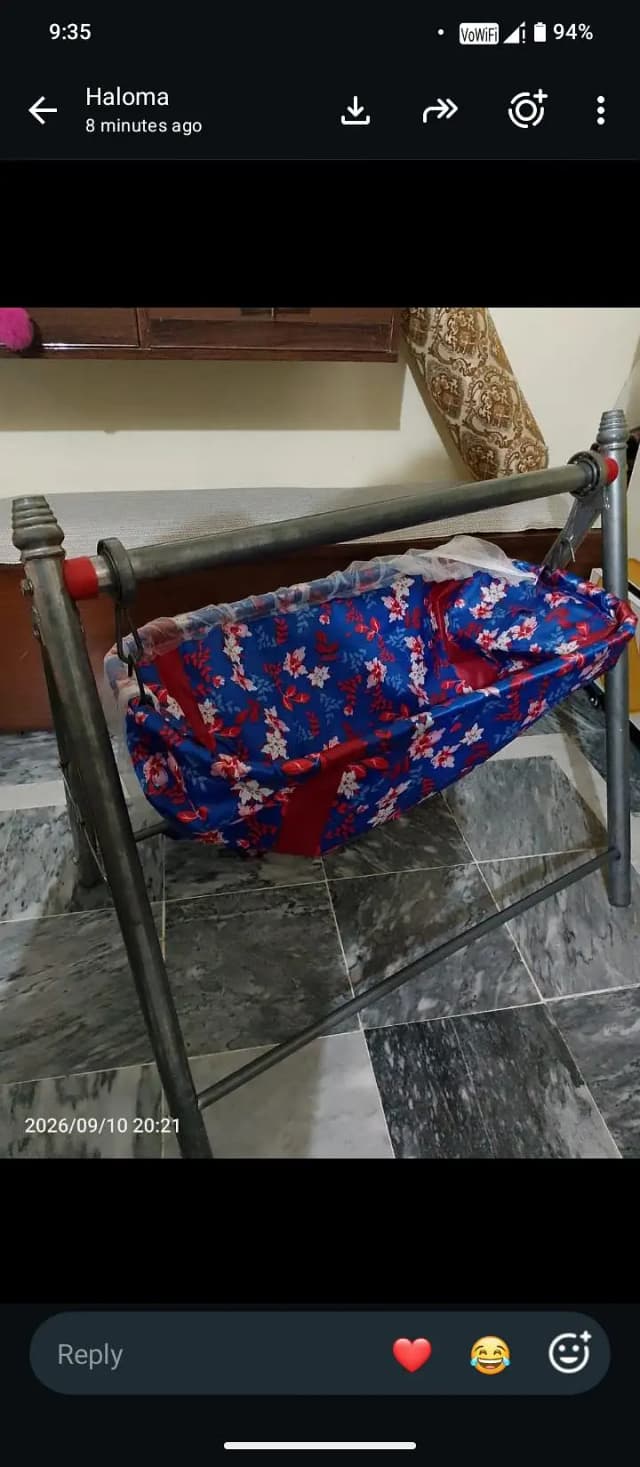 baby jhulaa jhalongi