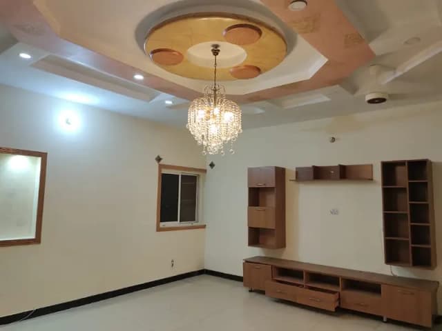 10 Marla Upper Portion For rent