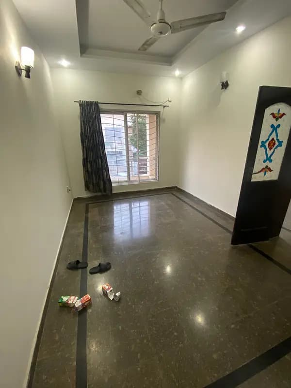 4.4 Marla Full House For Rent With All Basic Necessities
