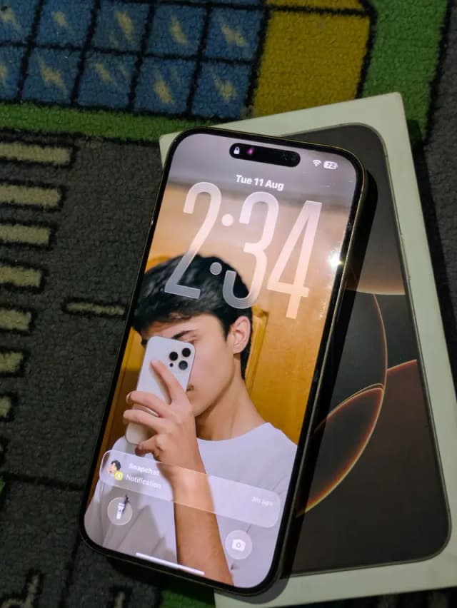 Apple iPhone 16 Pro Max