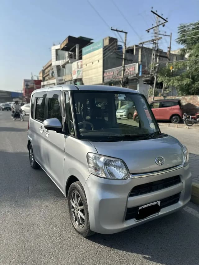 Daihatsu Tanto 2018/22 brand new car