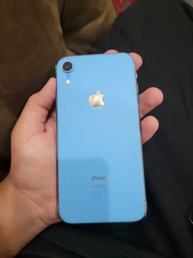 Apple iPhone XR