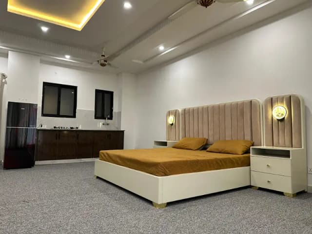 ( 1 Bed Daily Rent: Rs 6,000 ) ( 2 Bed Daily Rent: Rs 9,000 ) in Faisal Town F-18 Islamabad.