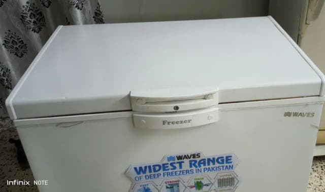 waves Deep Freezer.