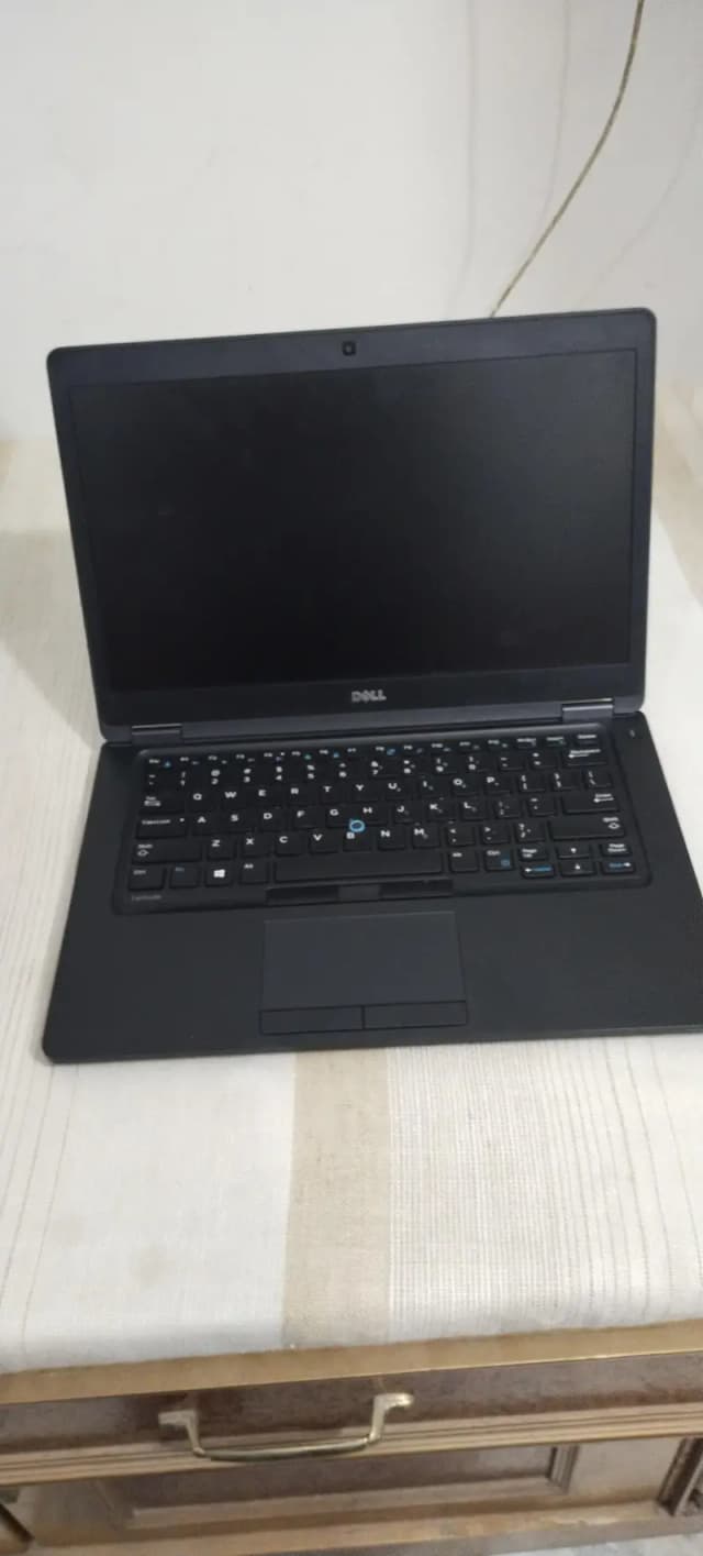 Dell latitude 13inch i5 6th gen