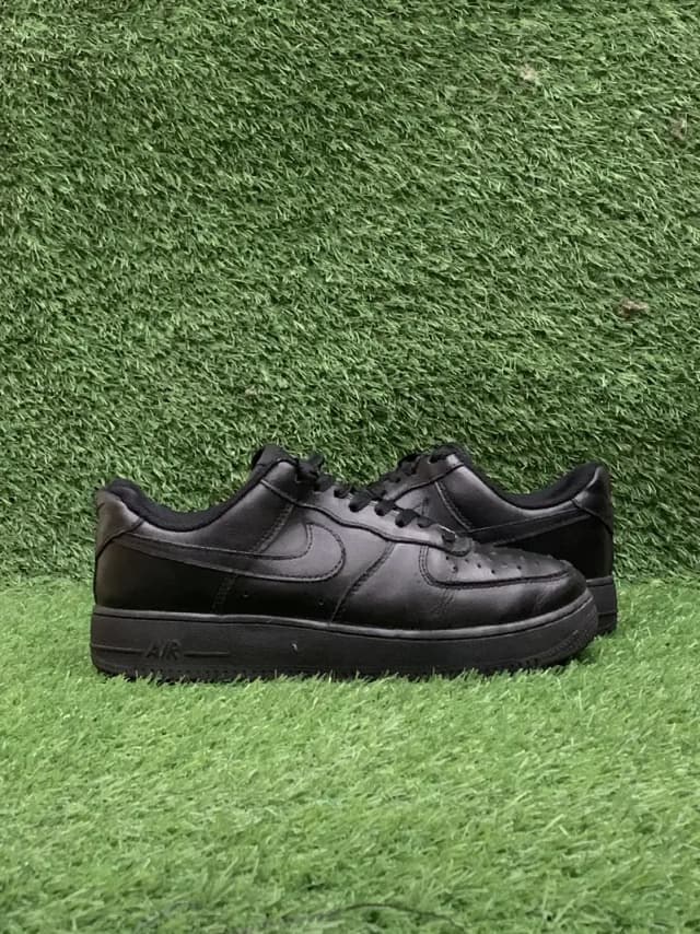 Nike Air Force 1 Low ‘07 (Black)