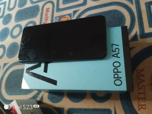 Beautiful oppo a57 4gb/64gb