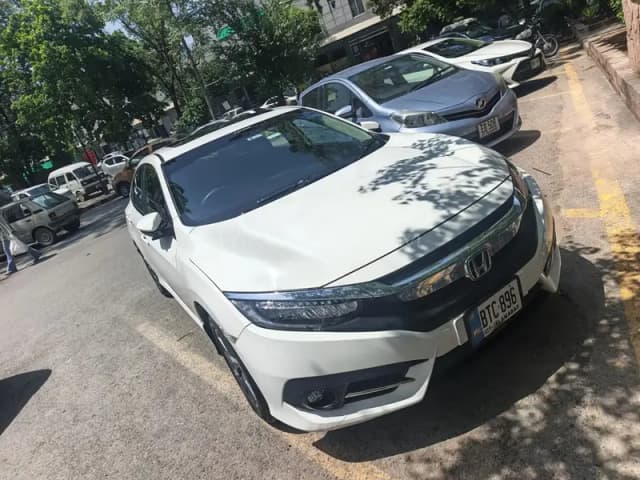 Honda Civic VTi Oriel Prosmatec 2021 | Home Used | Family Car | 80,260