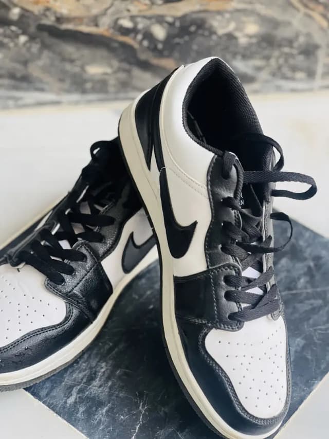 Nike shoes