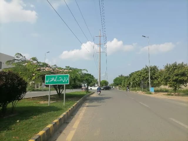 DHA Phase 4 - Block KK Residential Plot For sale Sized 9 Marla