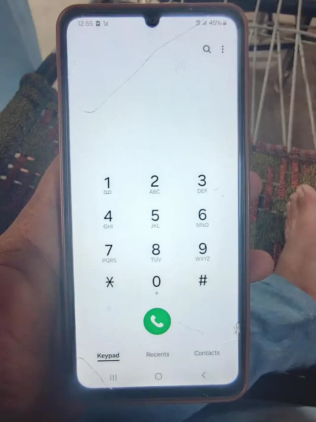Samsung Mobile A06