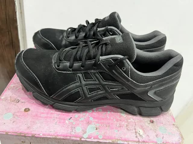 ASICS Gel-Mission black