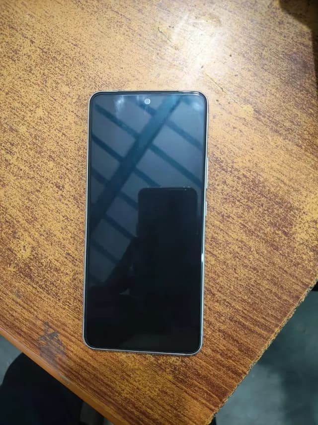 Vivo Y400