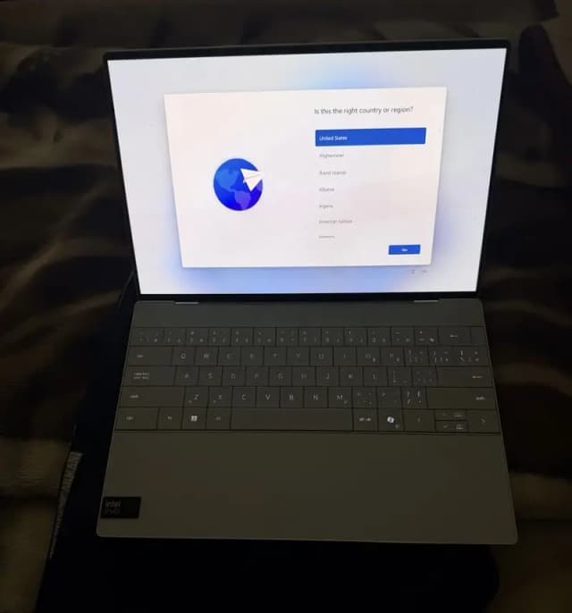 Dell XPS 13 9340 Premium Laptop Core Ultra 7 155H 32GB 1TB OLED