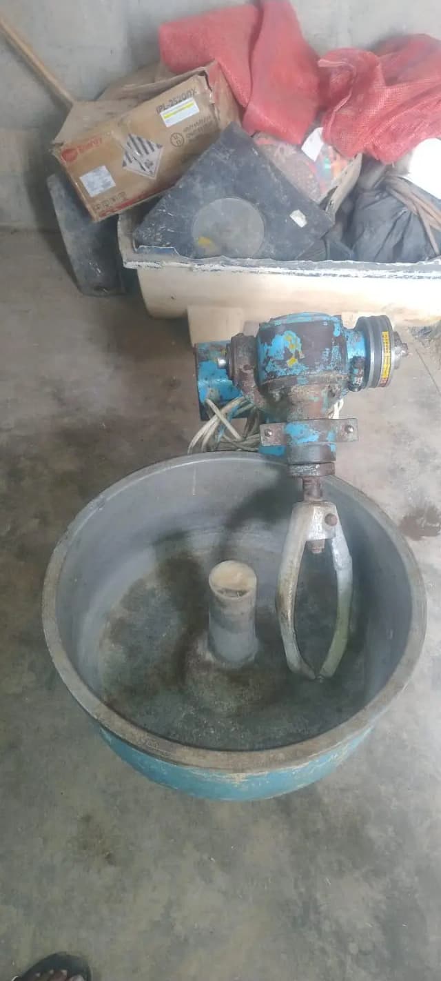 dough maker atta gundne wali machine