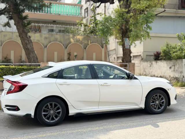 Honda City IVTEC 2021
